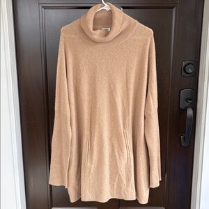 Garnet Hill Camel Turtleneck Sweater Tunic with Pockets